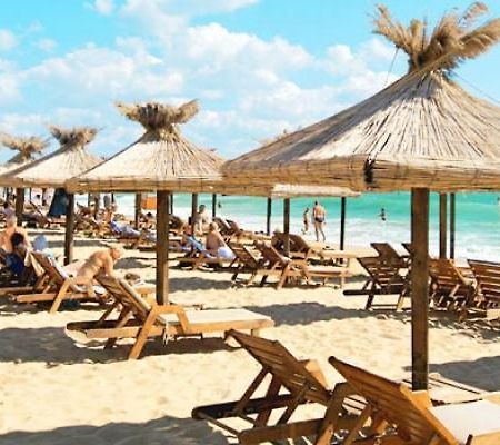 Elias Apartment Golden Sands Luaran gambar