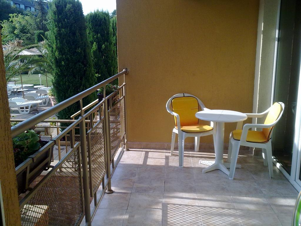 Elias Apartment Golden Sands Luaran gambar