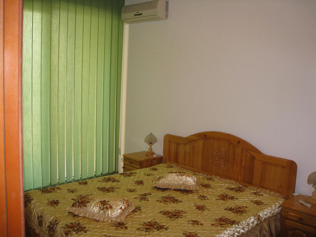 Elias Apartment Golden Sands Luaran gambar