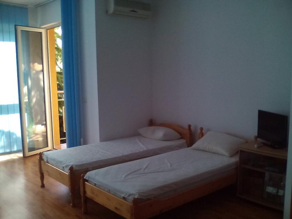 Elias Apartment Golden Sands Luaran gambar